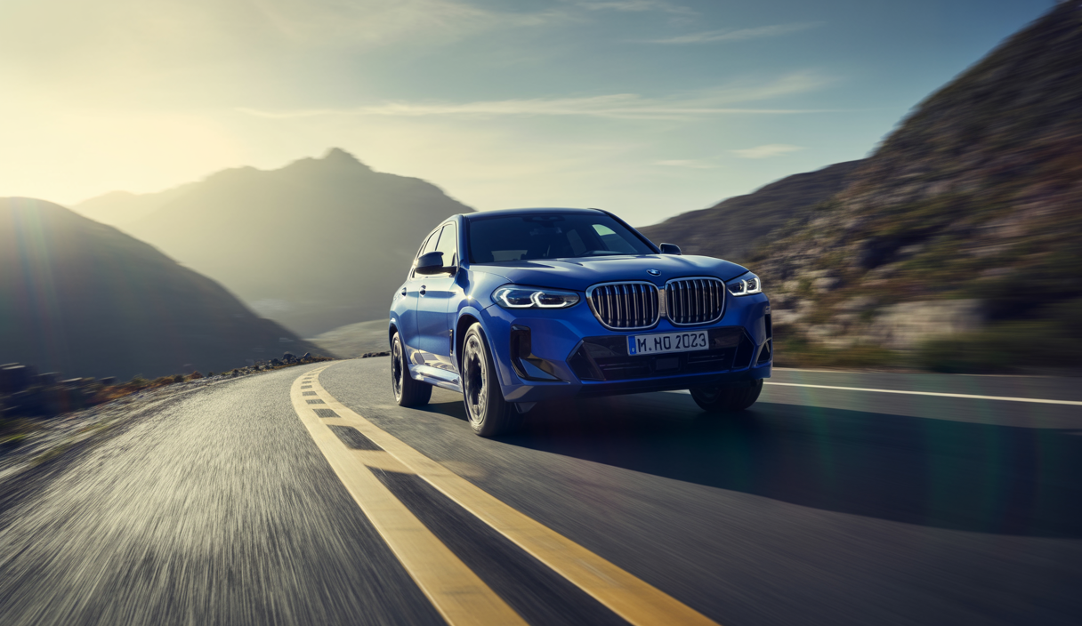Image illustrative du BMW X3 M50 2025 en action